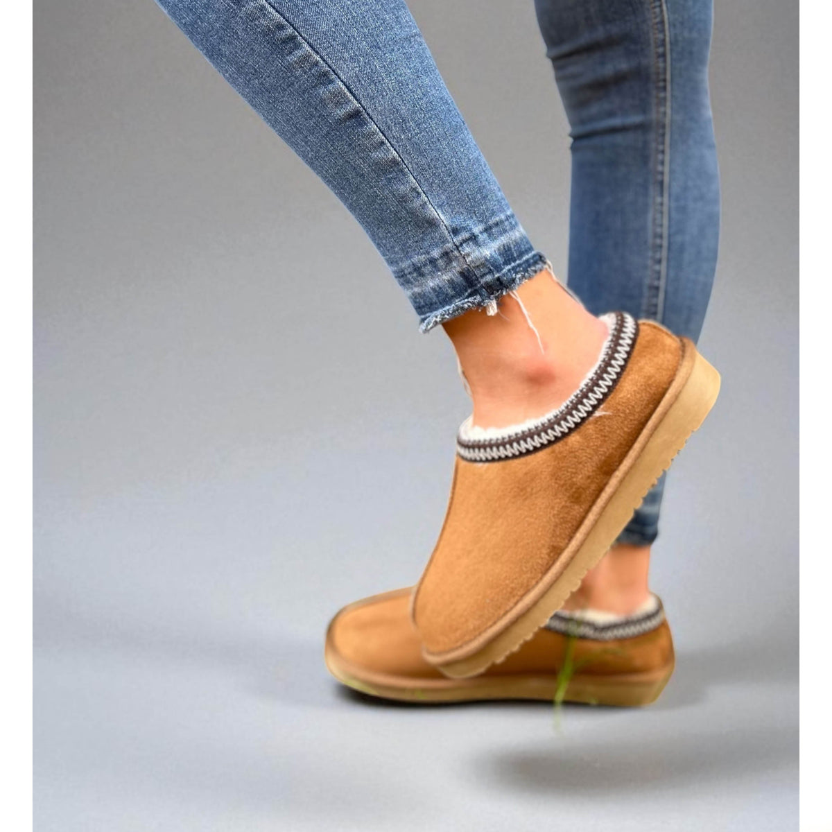 Outdoor-Hausschuhe für Damen - Größengetreu, breite Passform, bequeme Spazierschuhe