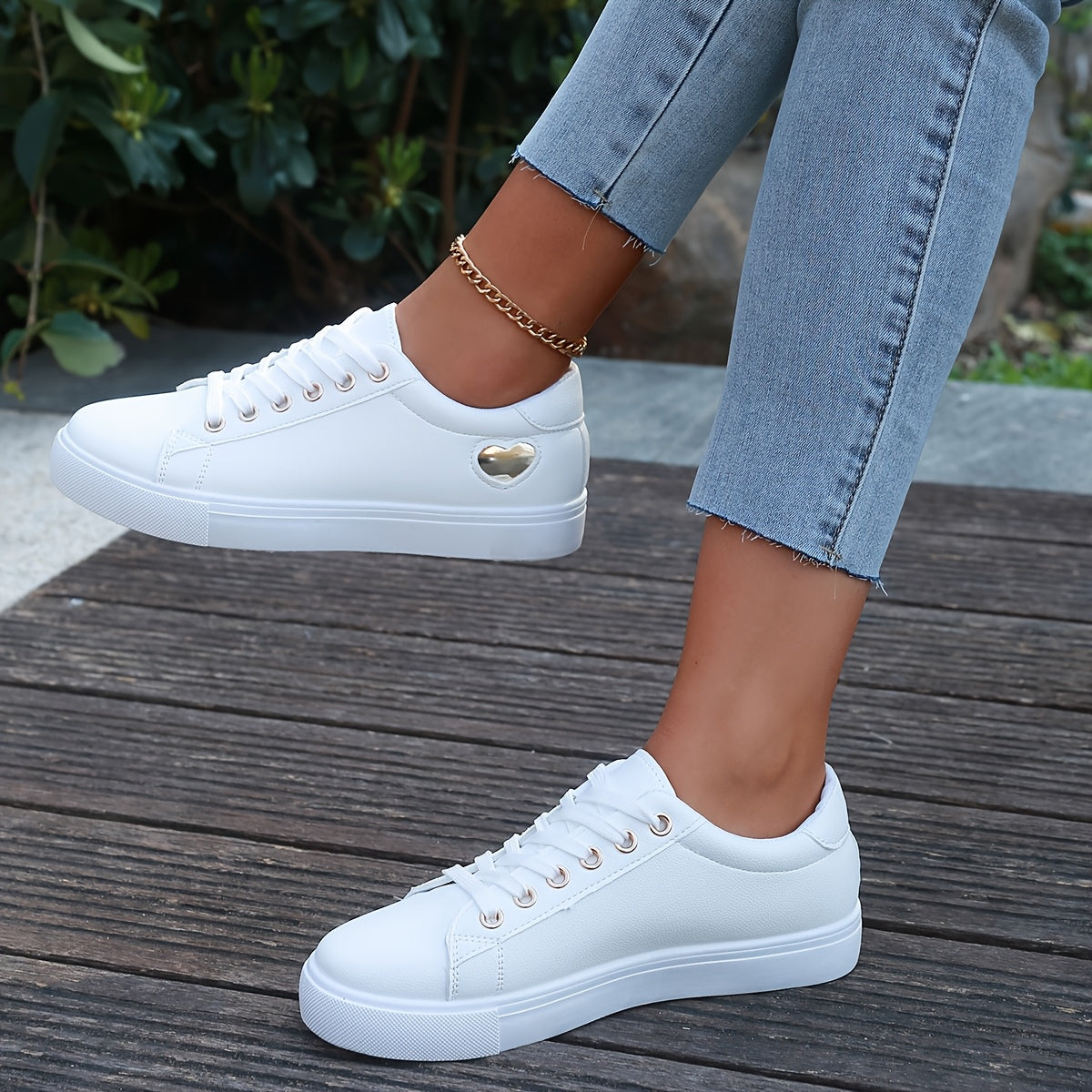 White Low-Top Comfortable Orthopedic Sports Sneakers