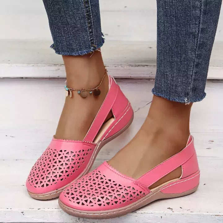 Damen Keilabsatz Orthopädische Hohl geformte PU Sommer Vintage Sandalen