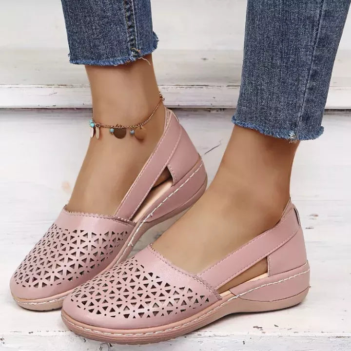 Damen Keilabsatz Orthopädische Hohl geformte PU Sommer Vintage Sandalen