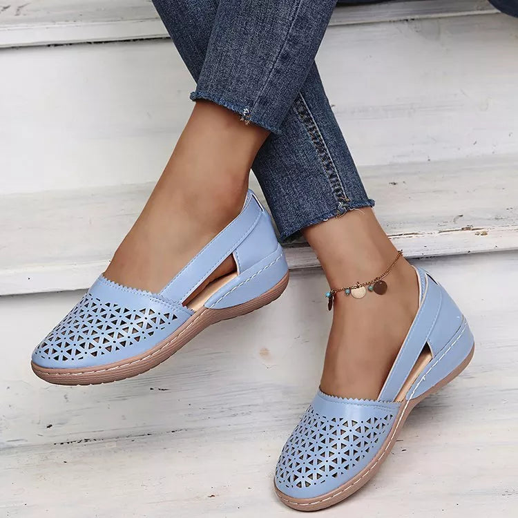 Damen Keilabsatz Orthopädische Hohl geformte PU Sommer Vintage Sandalen