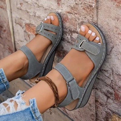 Weiche & stylische Keilsandalen für mühelosen Komfort!