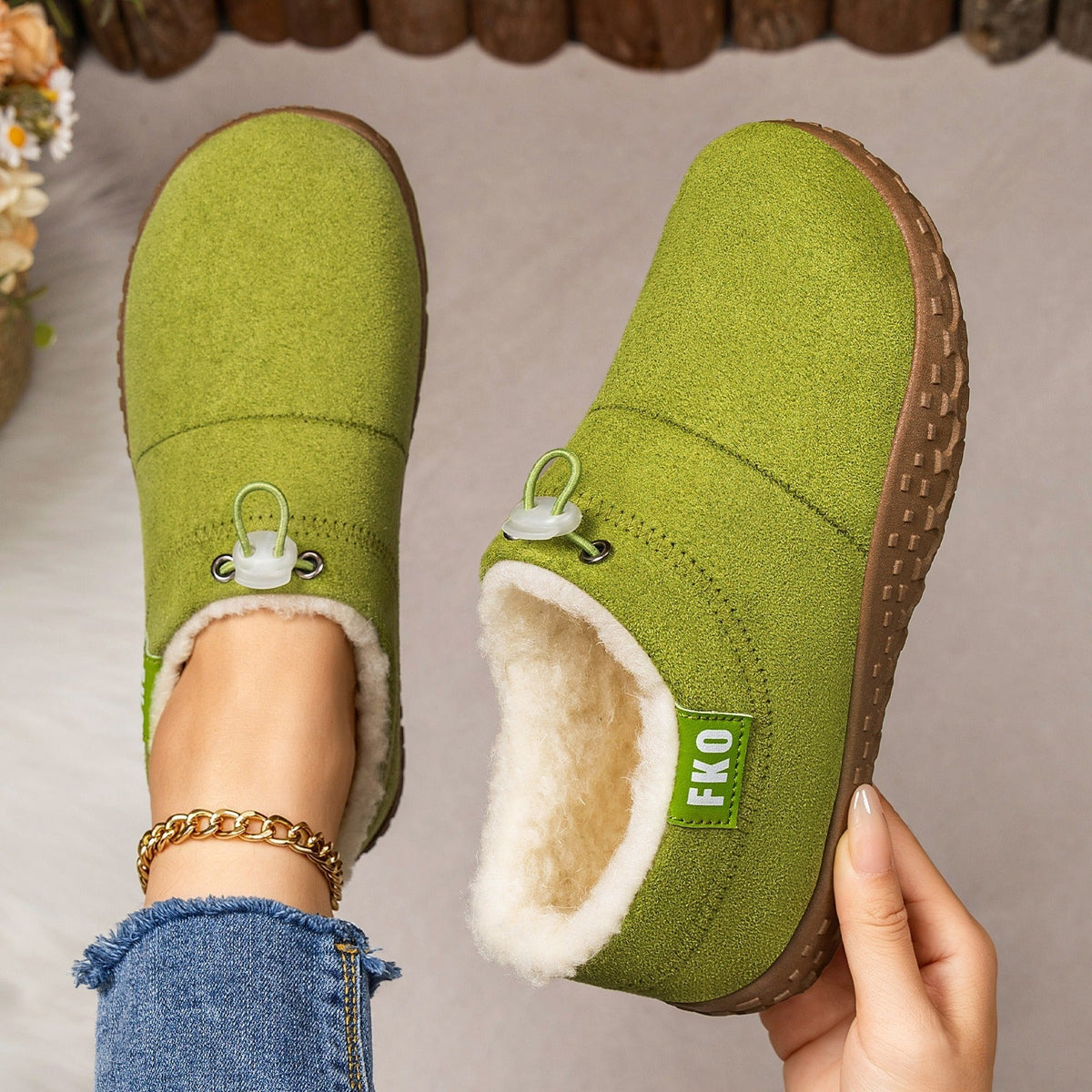 Women's Plush-Lined Winter Mules – Cozy Slip-On Shoes