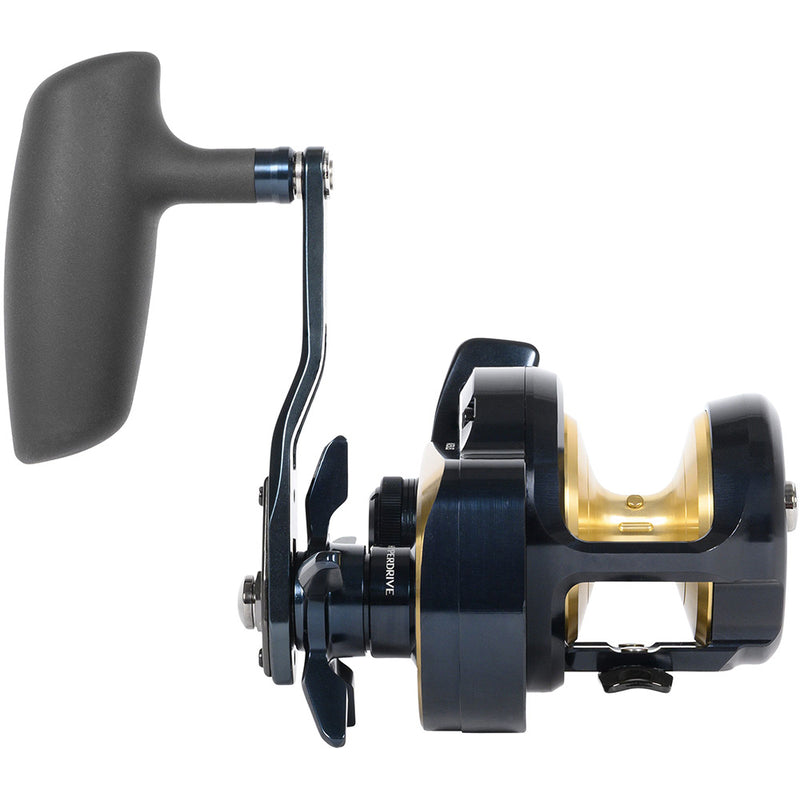 Saltiga 15 Conventional Jigging Reel