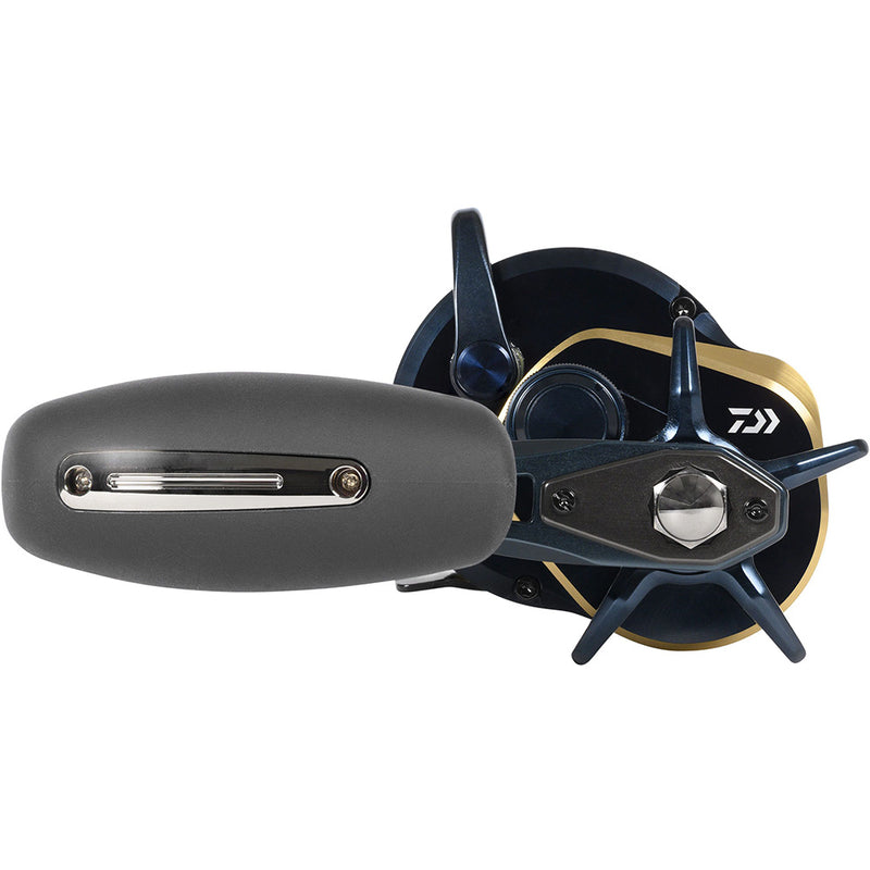 Saltiga 10 Conventional Jigging Reel